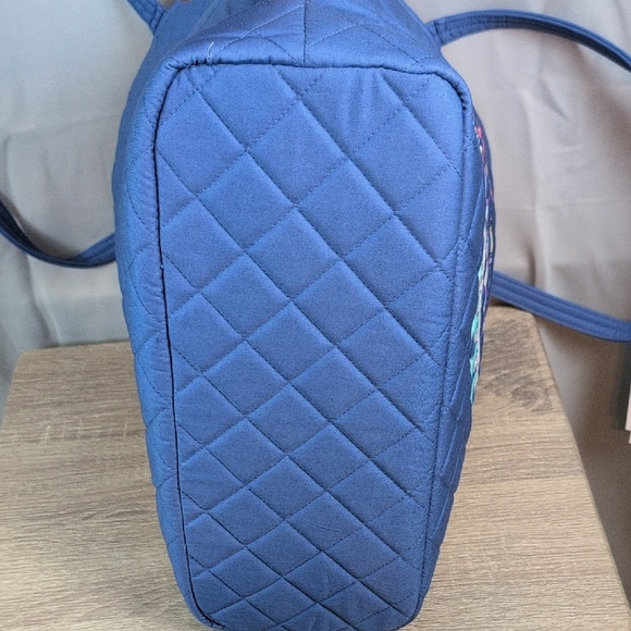 Vera Bradley Quilted Tote with Disney Embroidery Minnie & Mickey Collectable - Picture 11 of 14